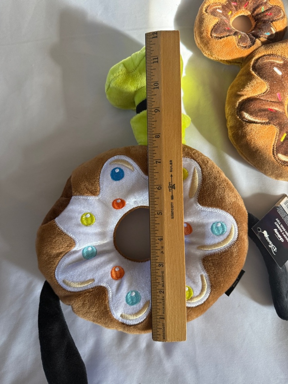 Disney Chewy Exclusive Plush Mickey & Goofy Donut Squeak & Crinkle Toy Set - Picture 10 of 14